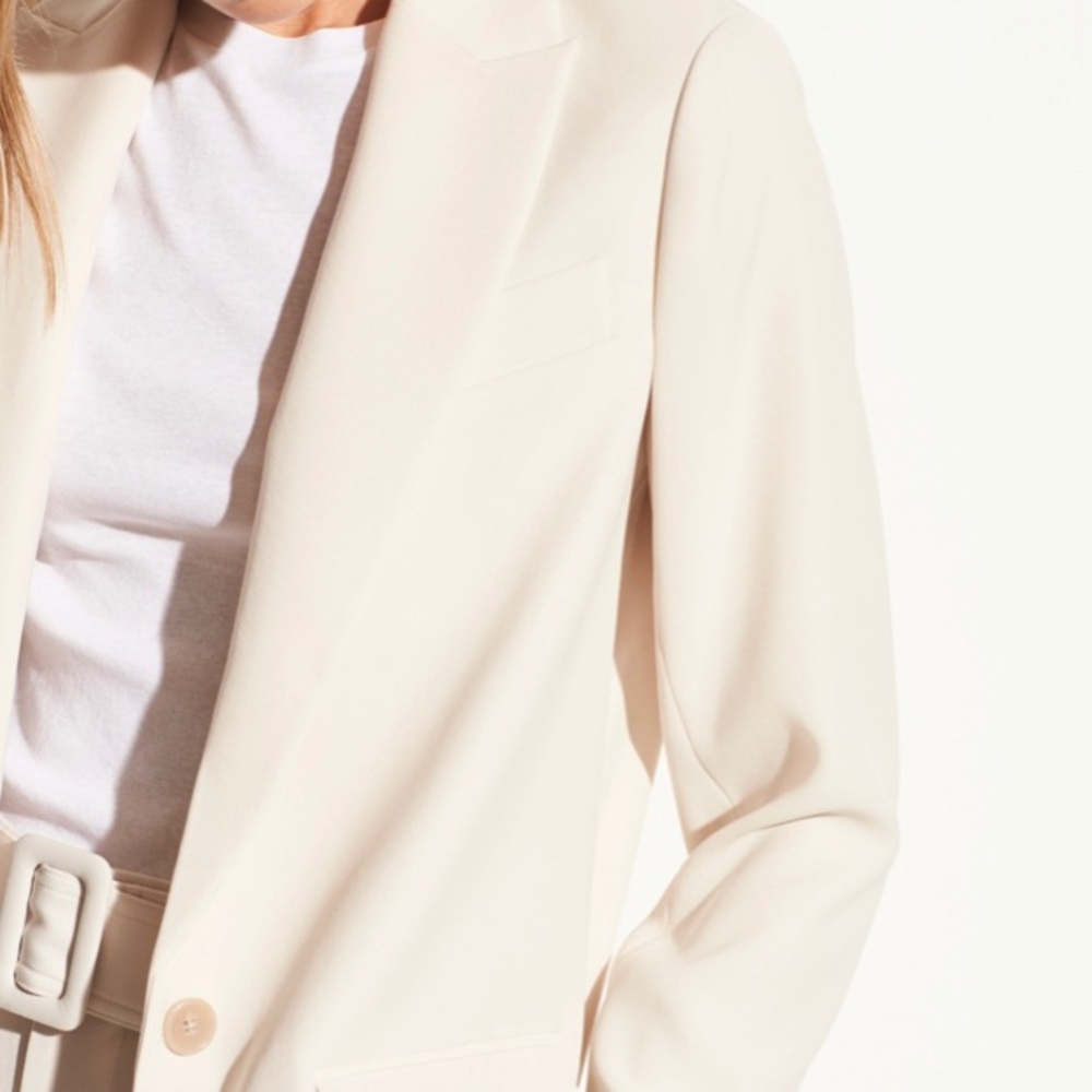 Vince boyfriend oversized blazer in light blush